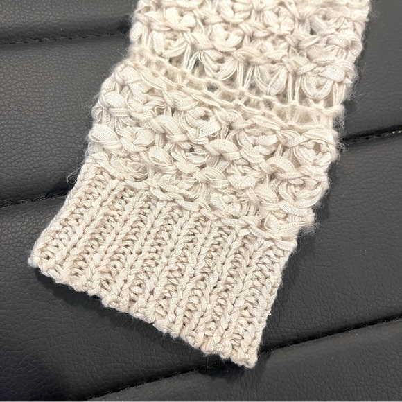 Pins+ Needles textural sweater - Picture 3 of 10